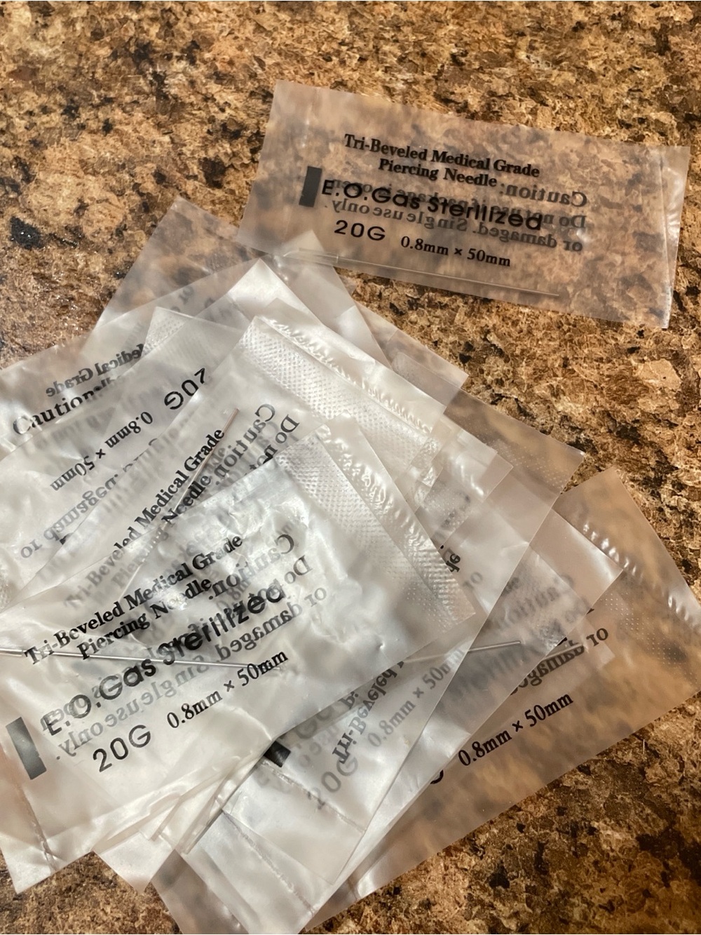 Sterile 20G Piercing kit